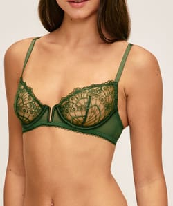 Soutien-gorge corbeille avec broderie florale;