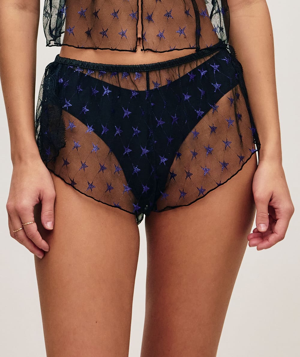 Mesh shorts with star embroidery;