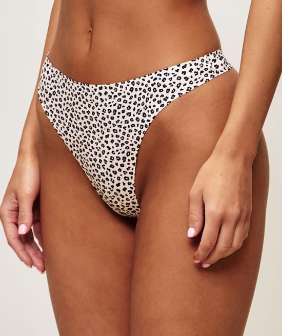 Leopard print microfibre thong;