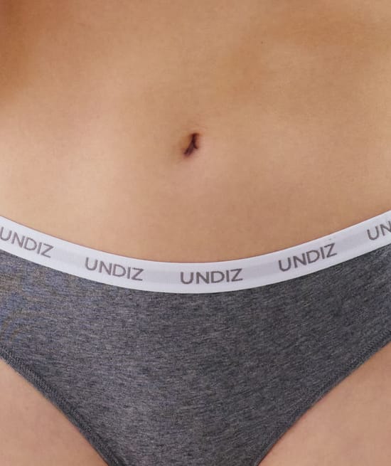 Cotton briefs;
