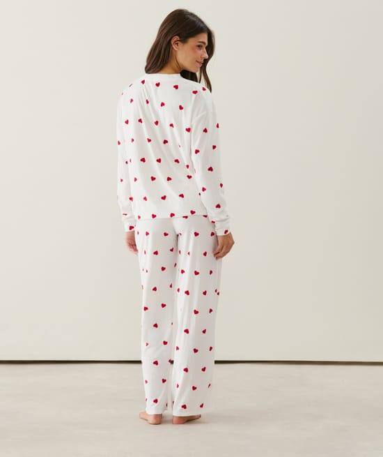 Heart print velour pajama set;