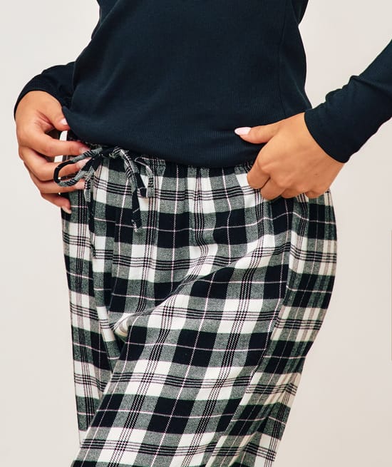 Pantalon &agrave; carreaux en flanelle;