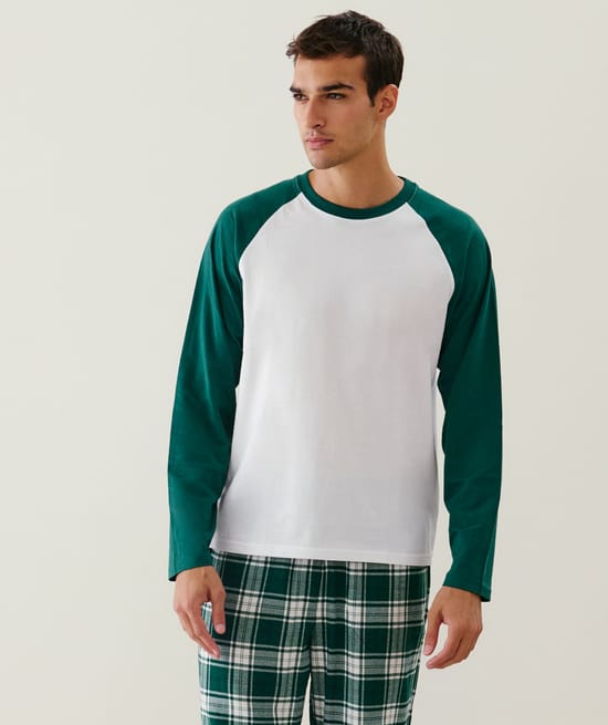 Checkered cotton pajama set;