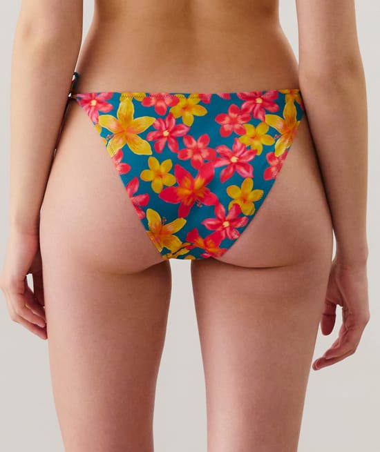 Bikini - bas de maillot de bain;