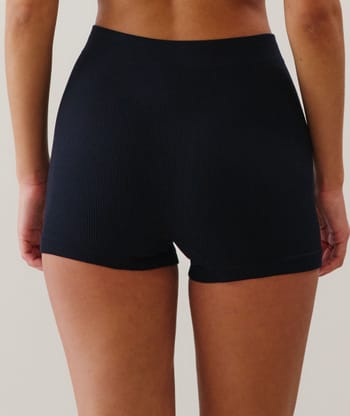 Seamless hipsters;