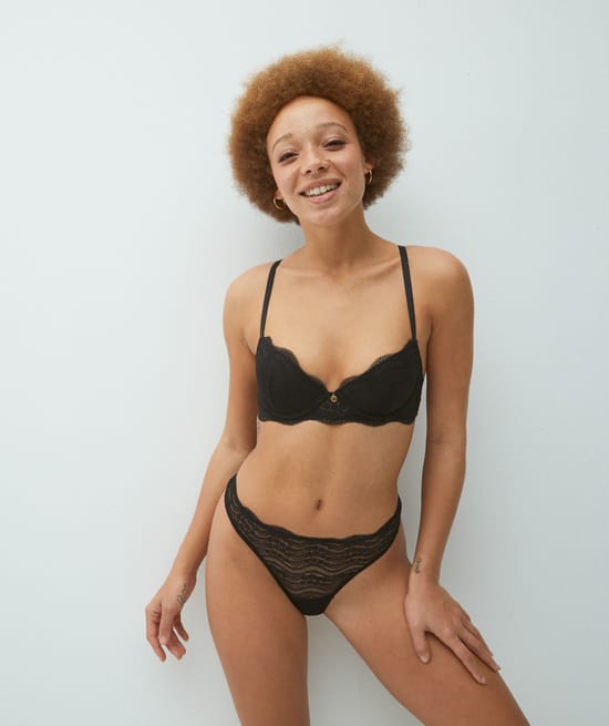 String en dentelle;