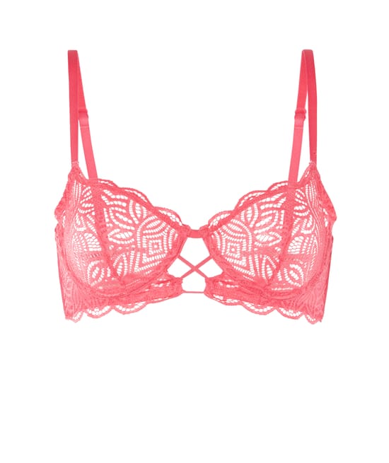 Lace balconette bra;