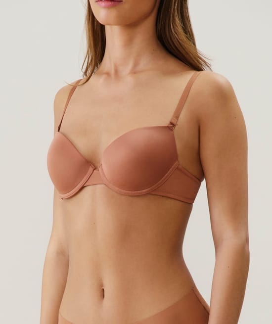 Microfibre push-up padded bra;