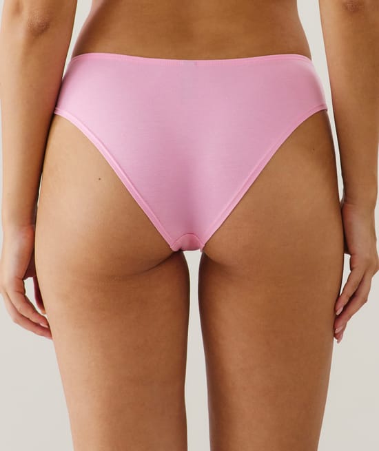 Pack of cotton briefs;