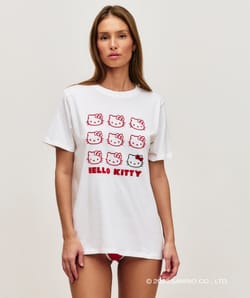 Hello Kitty jersey T-shirt;