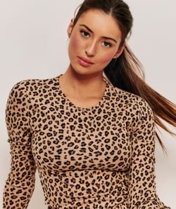 Thermocosy knit T-shirt;