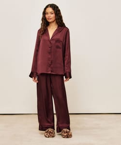 Satin shirt;