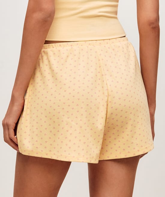 Pantalones cortos de jersey con peque&ntilde;os corazones;