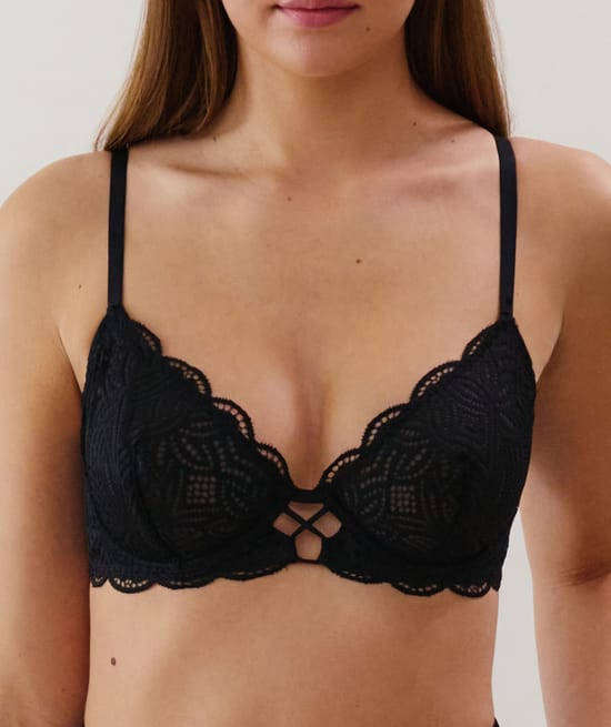 Lace balconette bra - black;