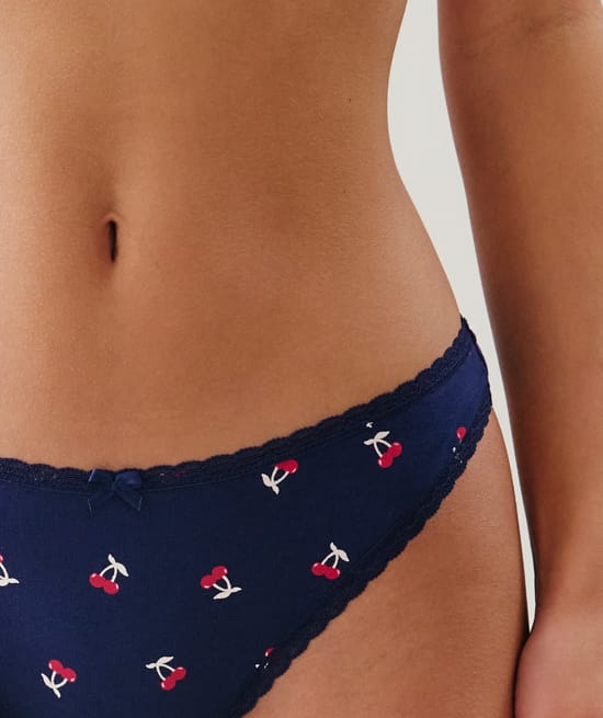 Tanga de algodón con estampado de cerezas;