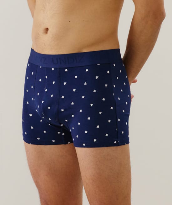 Patterned cotton boxer shorts;