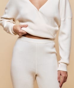 Pantalon en maille c&ocirc;tel&eacute;e;