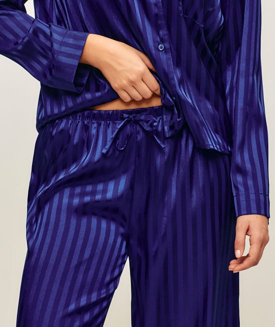 Pantalon large en satin &agrave; rayures;