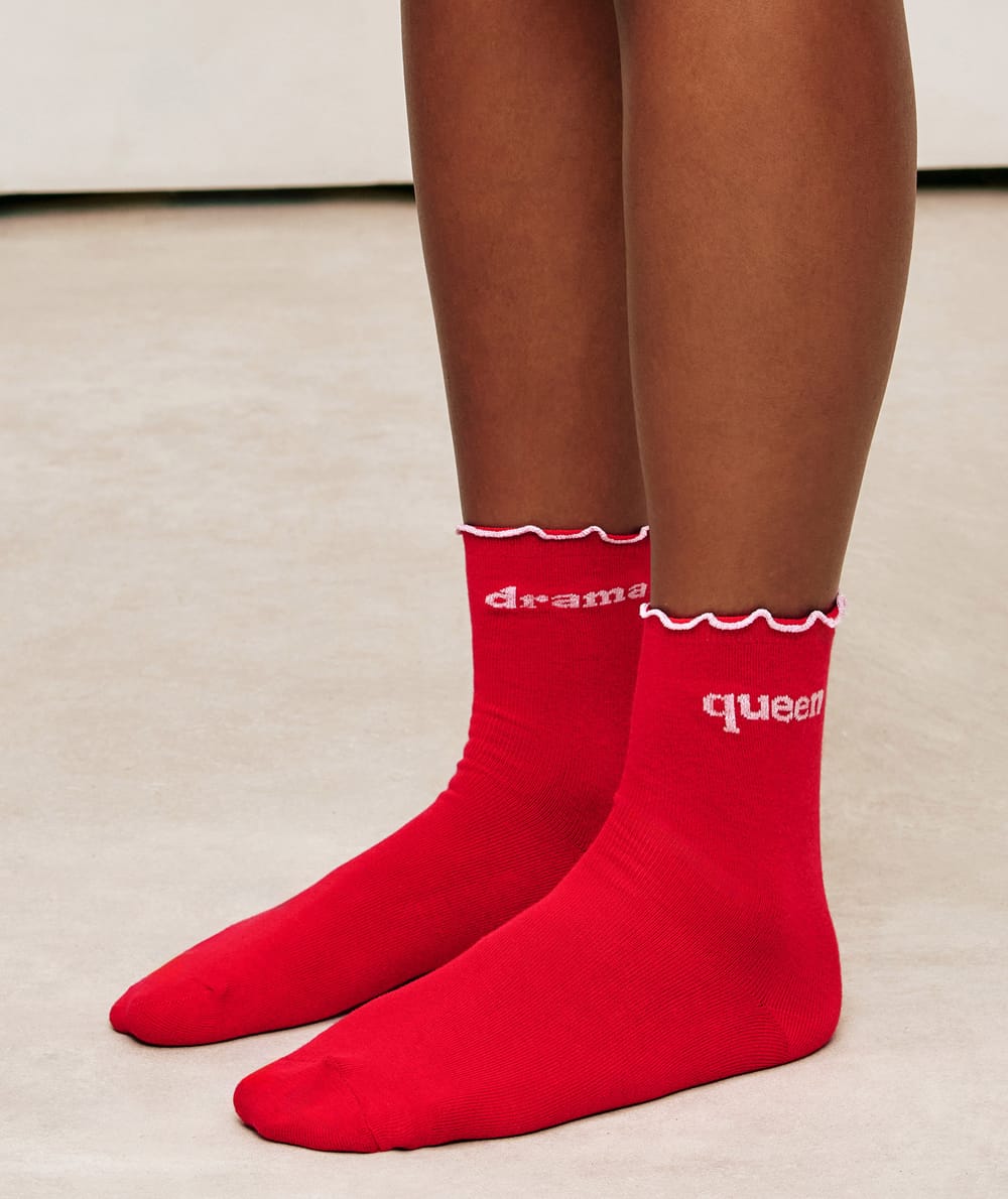 Message socks;