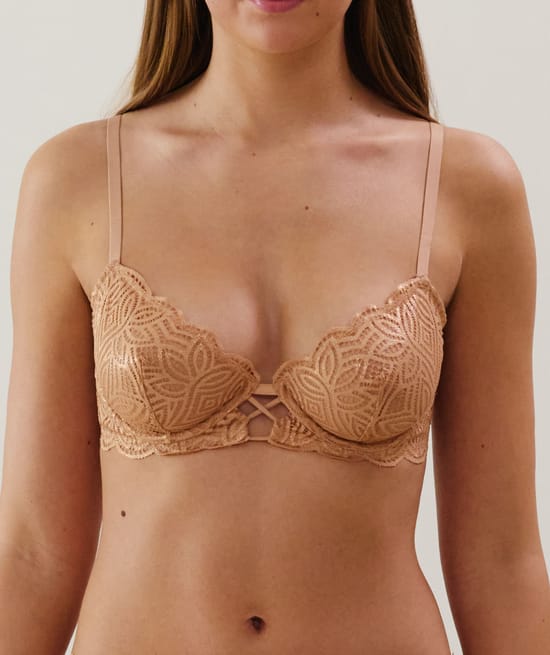 Lace balconette bra - nude;