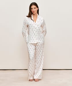 Pantalon en satin motifs c&oelig;urs;