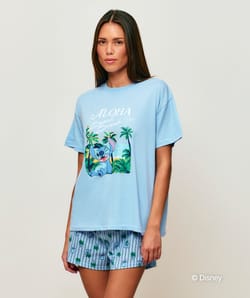 Set of Stitch printed t-shirt and shorts;
