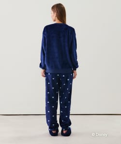 Stitch pyjama set;