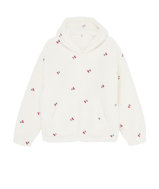 Sherpa jacket with cherry embroidery;