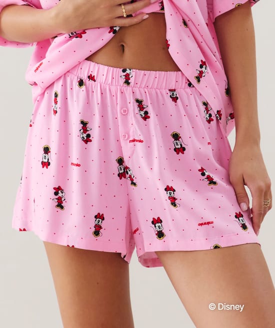Short Minnie;
