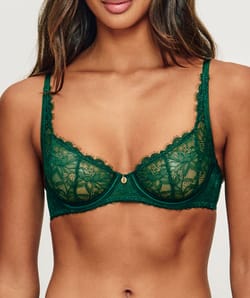 Balconette lace bra;