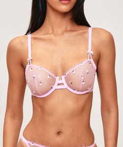 Soutien-gorge corbeille en tulle broderies p&ecirc;ches;