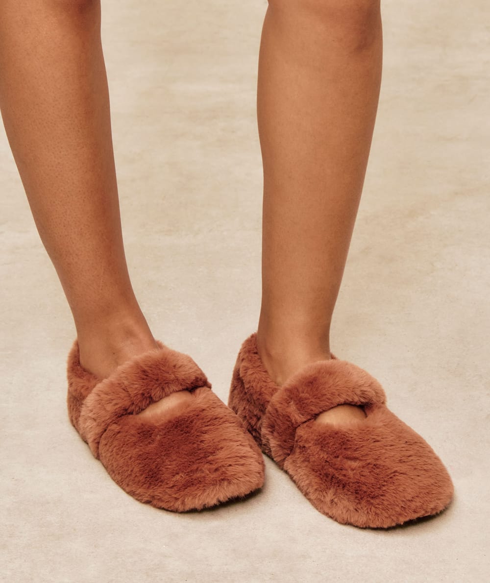 Ballet slippers;