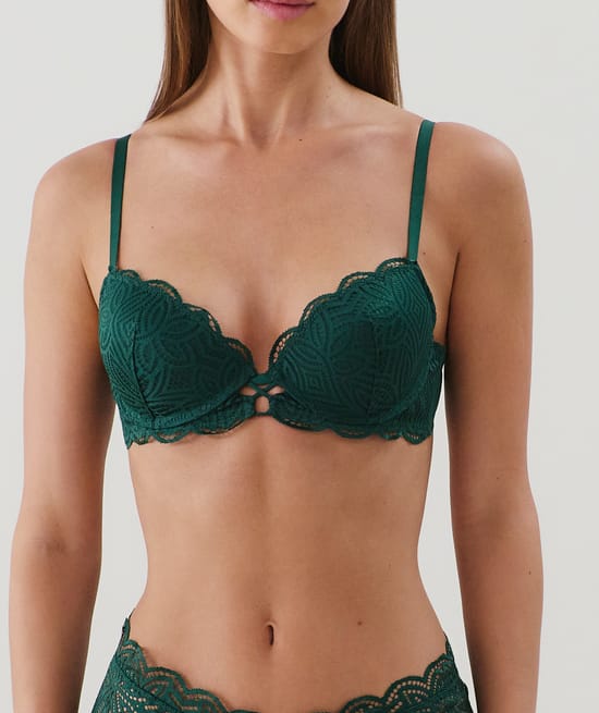 Soutien-gorge push-up en dentelle;