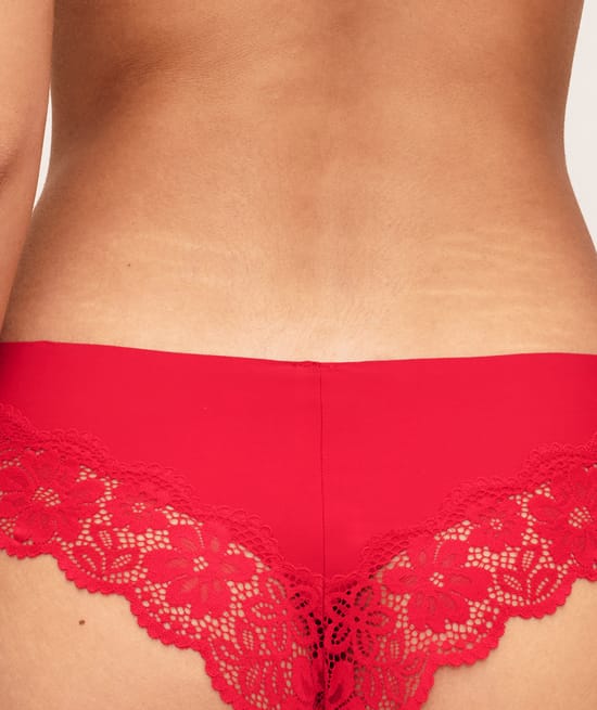 Cheeky in microfiber and floral lace;