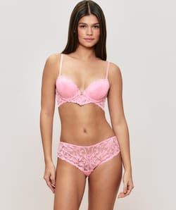 Soutien-gorge push-up en dentelle;