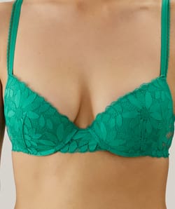 Soutien-gorge push-up en dentelle;