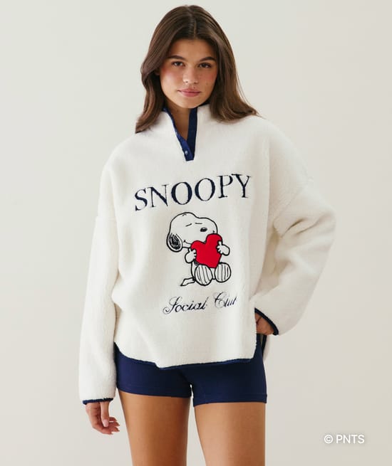 Sudadera de sherpa Snoopy;