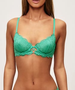 Balconette lace bra;