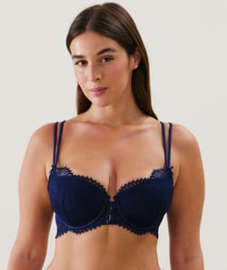 Soutien-gorge ampliforme en dentelle;