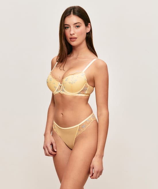 Thong with floral embroidery;