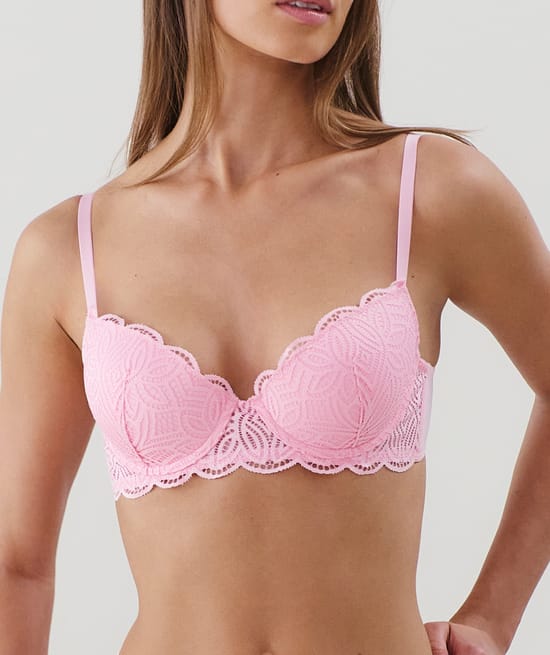 Sujetador push-up de encaje;