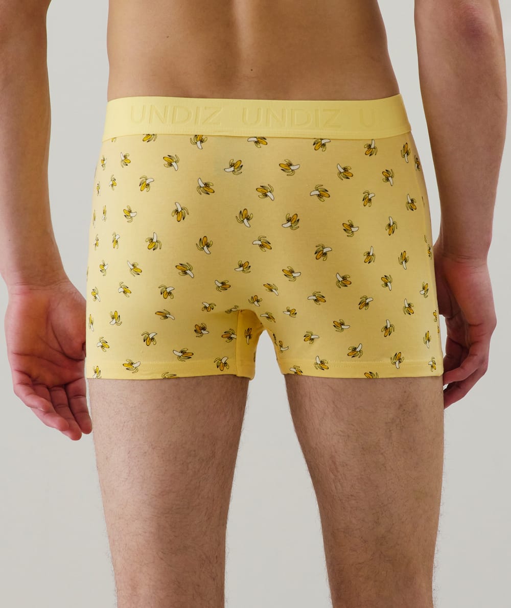 Yellow pattern boxer shorts;