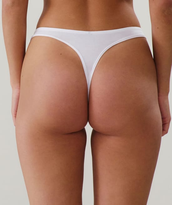 Pack of 3 thongs;