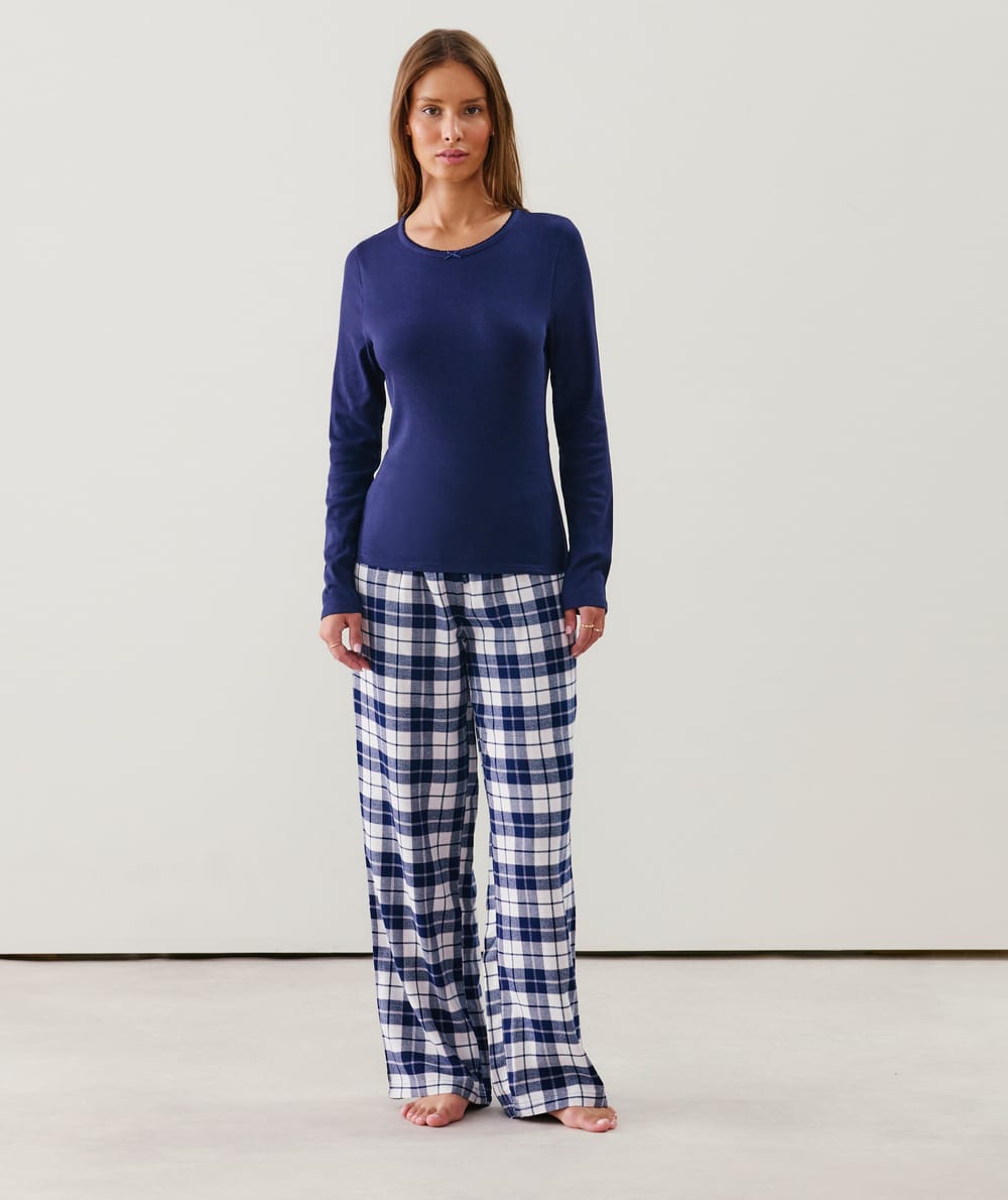 Checked flannel trousers;