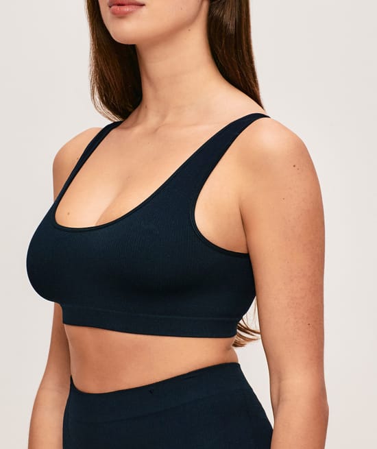Seamless ribbed bralette in black;