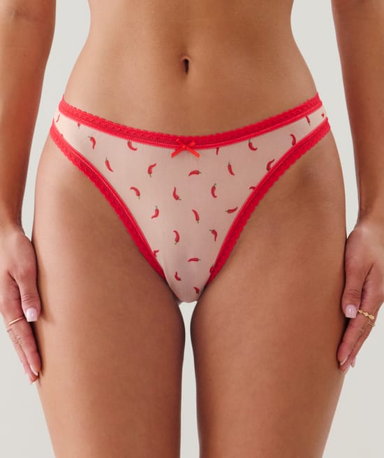 Tanga de malla;