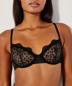 Sujetador corbeille de encaje;