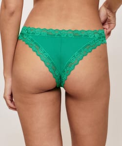 Cotton and lace thong;