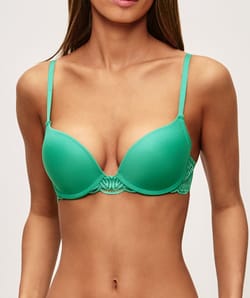 Sujetador ultra push-up de encaje;