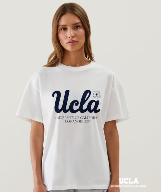 UCLA jersey T-shirt;